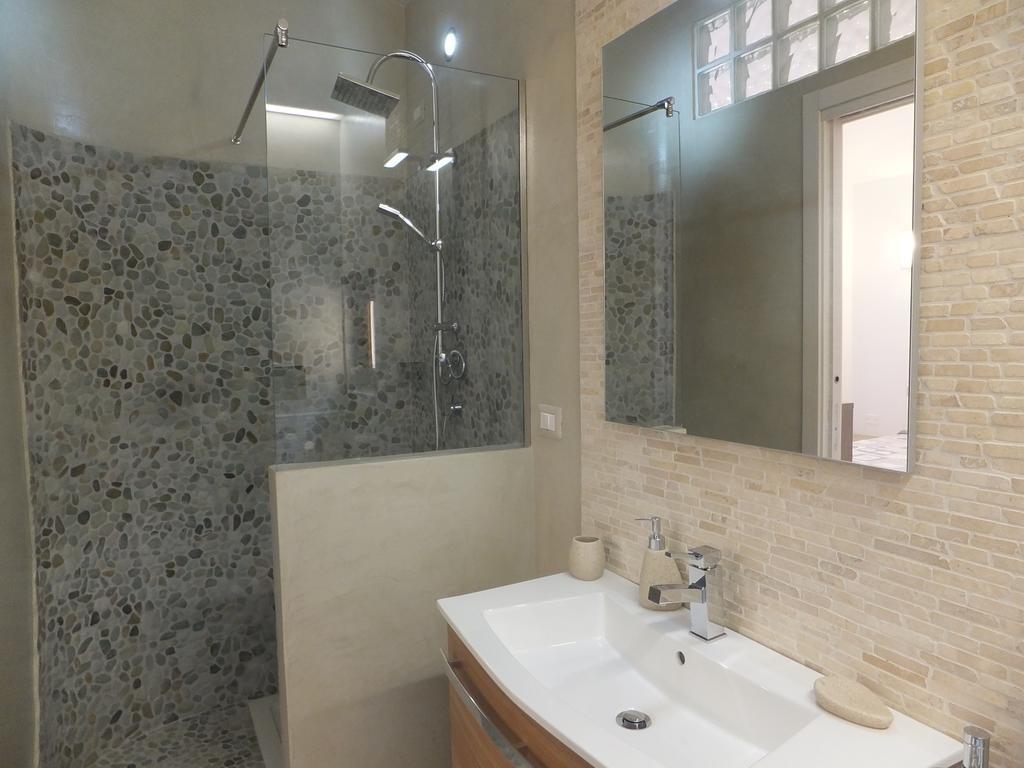 Villaggio Est Affittacamere San Teodoro  Ngoại thất bức ảnh