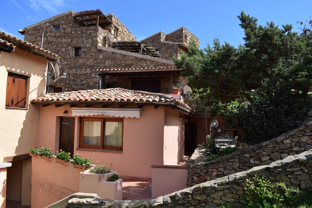 Villaggio Est Affittacamere San Teodoro  Ngoại thất bức ảnh