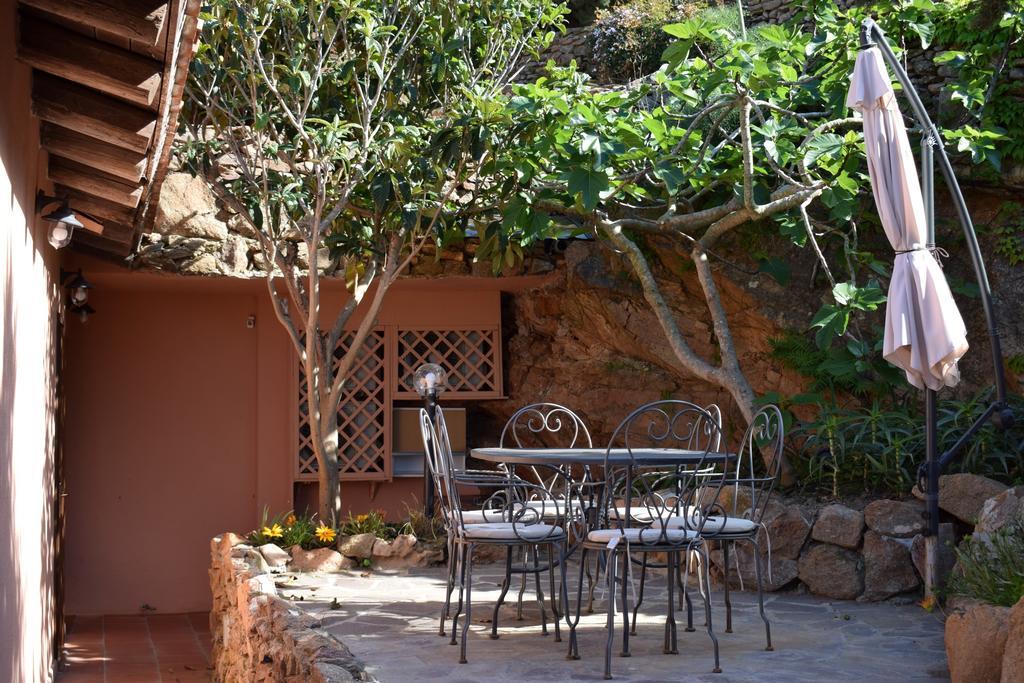 Villaggio Est Affittacamere San Teodoro  Ngoại thất bức ảnh