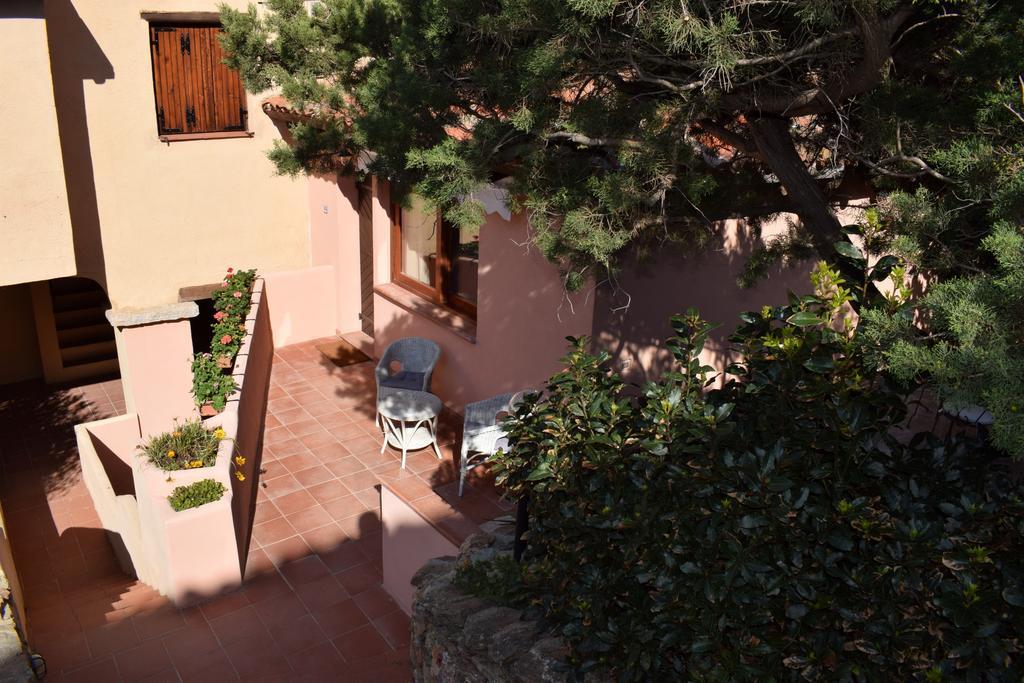Villaggio Est Affittacamere San Teodoro  Ngoại thất bức ảnh
