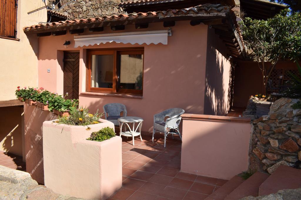 Villaggio Est Affittacamere San Teodoro  Ngoại thất bức ảnh