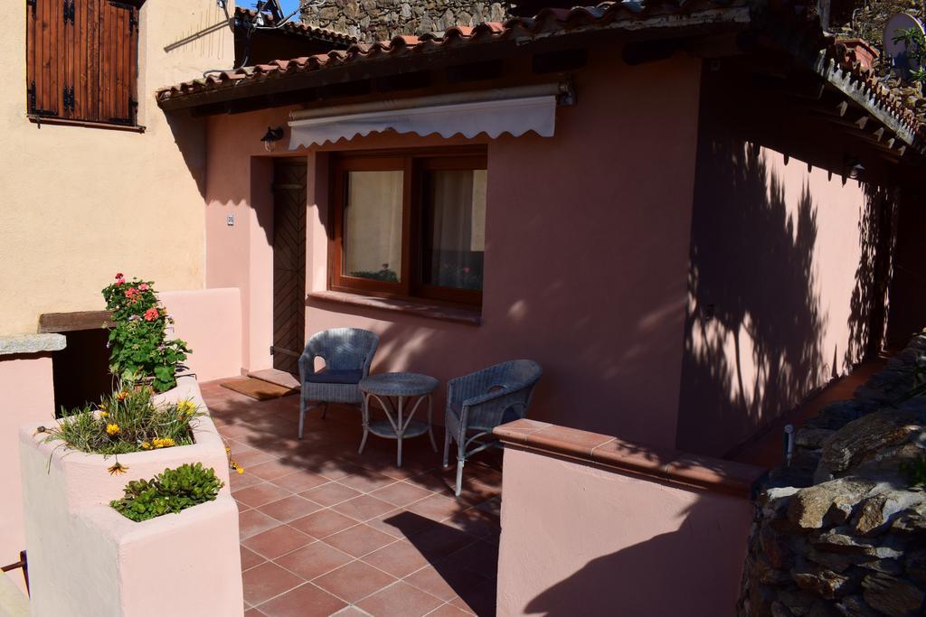 Villaggio Est Affittacamere San Teodoro  Ngoại thất bức ảnh