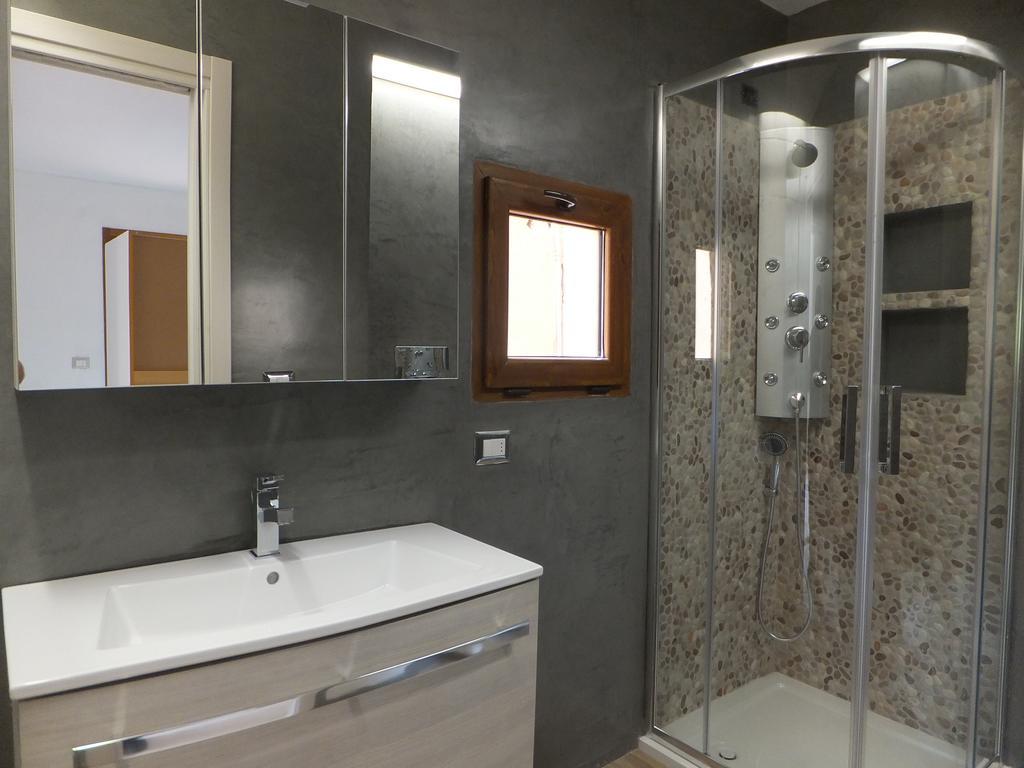 Villaggio Est Affittacamere San Teodoro  Ngoại thất bức ảnh
